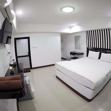 B.M.P Resort Khao Lak Esterno foto