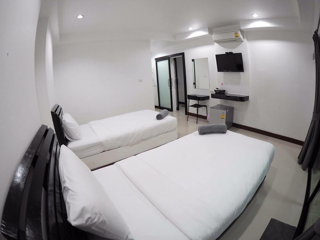 B.M.P Resort Khao Lak Esterno foto
